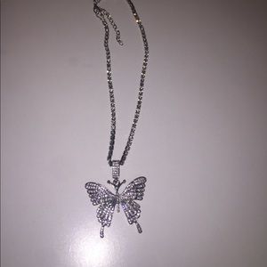 Butterly necklace